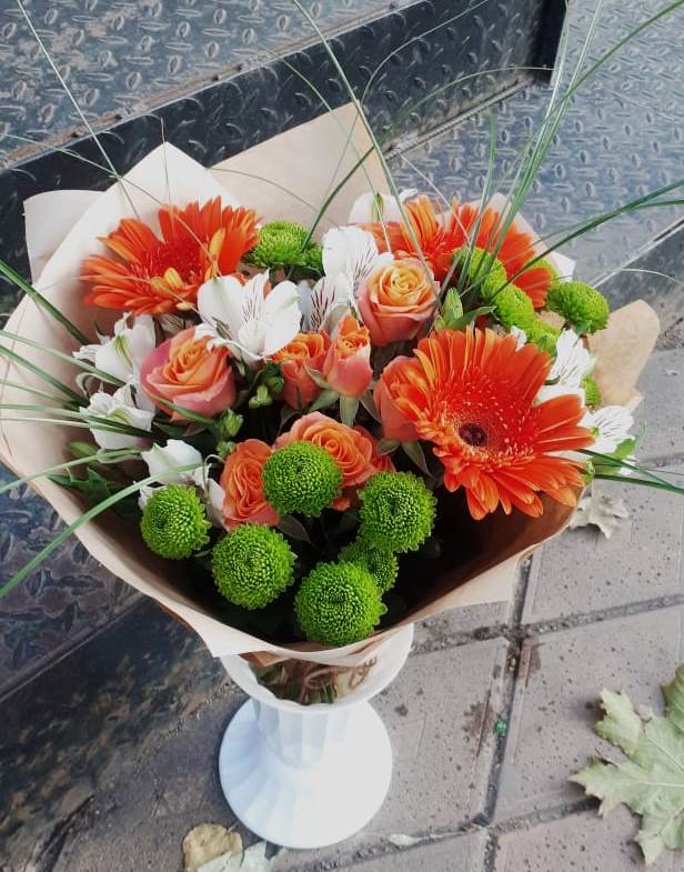 Букет цветов из: Герберы, Хризантемы, Альстромерии и Розы в Кузоватово