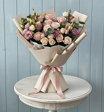 Букет цветов из:  Розы и Лизиантусы в Кузоватово