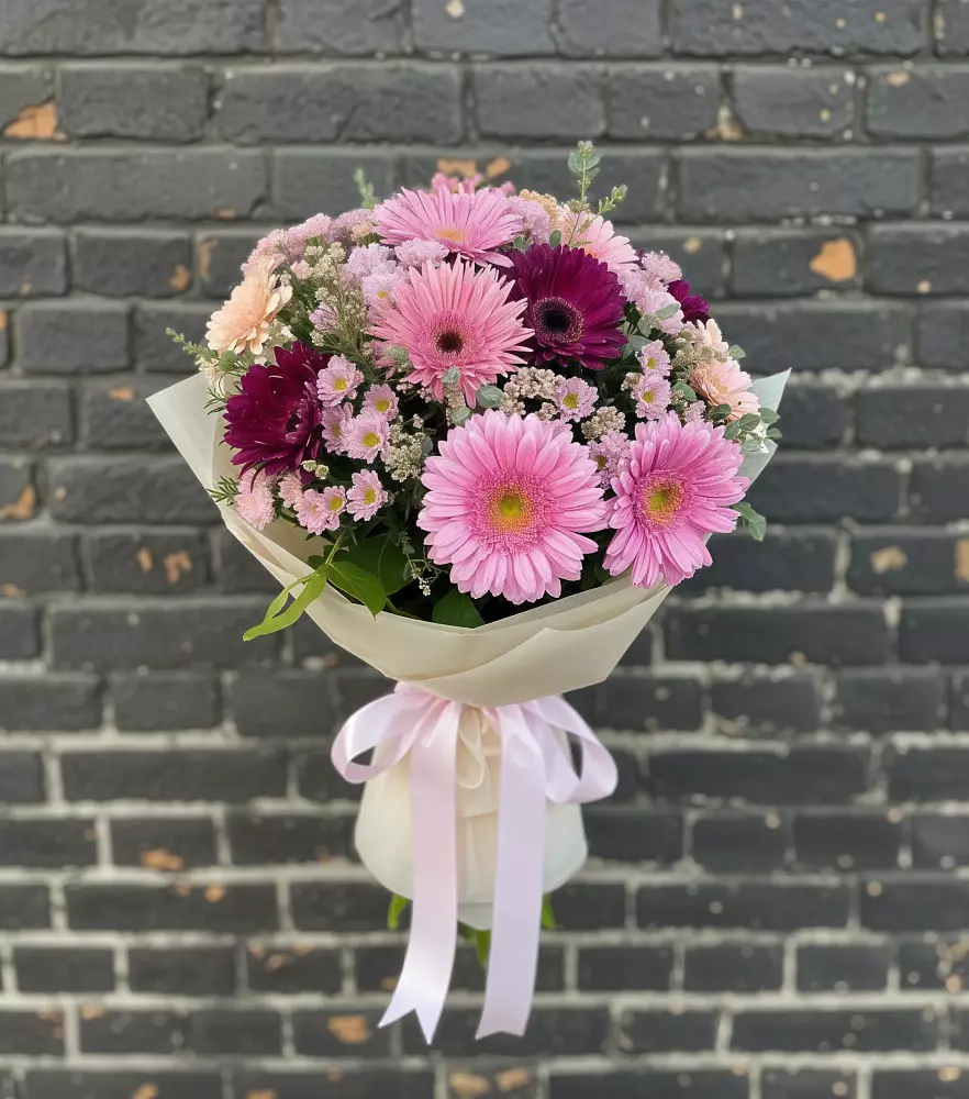 Букет цветов из: Герберы и Хризантемы в Кузоватово