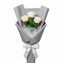 Букет 3 белые розы в Кузоватово