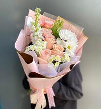 Букет цветов из:  Хризантемы и Розы в Кузоватово