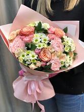 Букет нежные объятья в Кузоватово Букет цветов из: Гвоздики, Розы и Хризантемы в Кузоватово