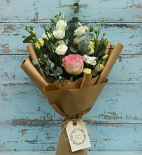 Букет цветов из:  Розы и Лизиантусы в Кузоватово
